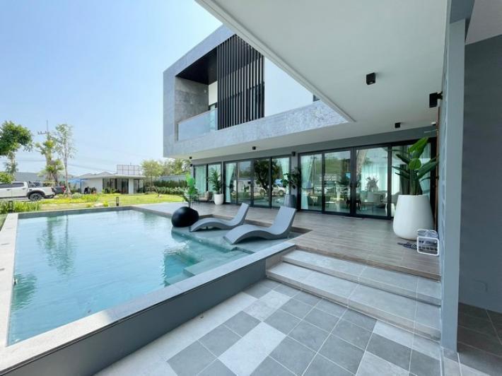 LVPU52014 ขาย บ้านเดี่ยวพร้อมสระว่ายน้ำสไตล์โมเดิร์น ห้วยใหญ่-พัทยา วิลล่าหรู โครงการใหม่ New Modern Luxury Design